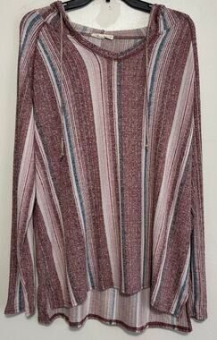 Above & Beyond Hooded Striped High Low Top Women's 3X